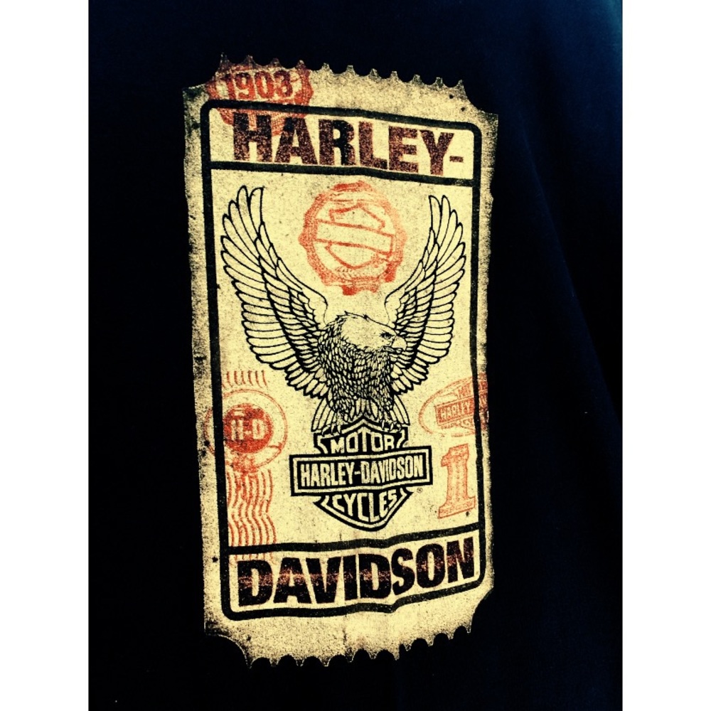 Harley Davidson / Boston, MA - Picture 3 of 4